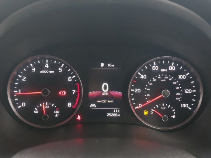 Used Kia Stonic 2023 for sale - 77837874: Photo 15