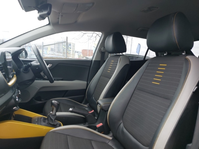 Used Kia Stonic 2023 for sale - 77837874: Photo 18