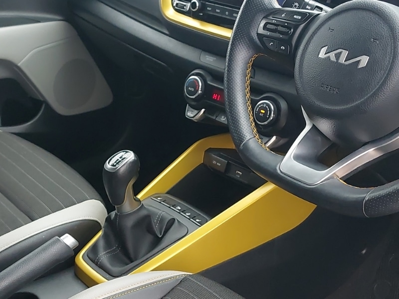 Used Kia Stonic 2023 for sale - 77837874: Photo 19