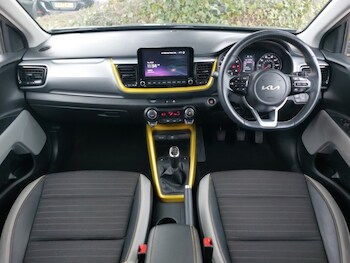 Used Kia Stonic 2023 for sale - 77837874: Photo