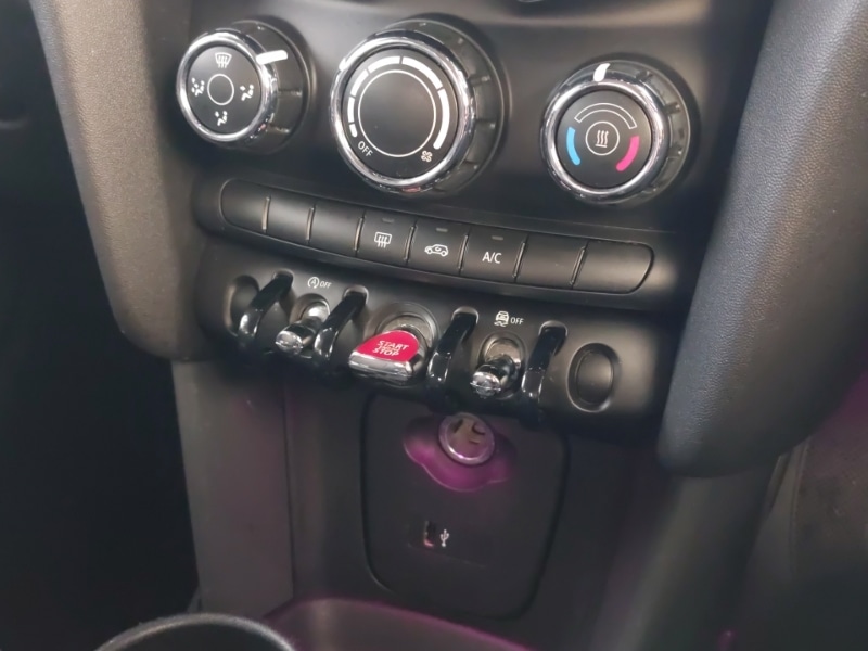 Used MINI Hatch 2019 for sale - 78125947: Photo 17