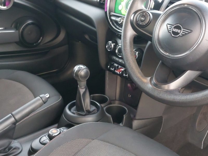 Used MINI Hatch 2019 for sale - 78125947: Photo 19