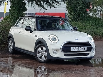 Used MINI Hatch 2019 for sale - 78125947: Photo