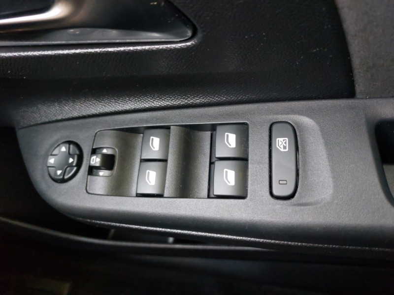 Used Vauxhall Corsa 2023 for sale - 77047196: Photo 18