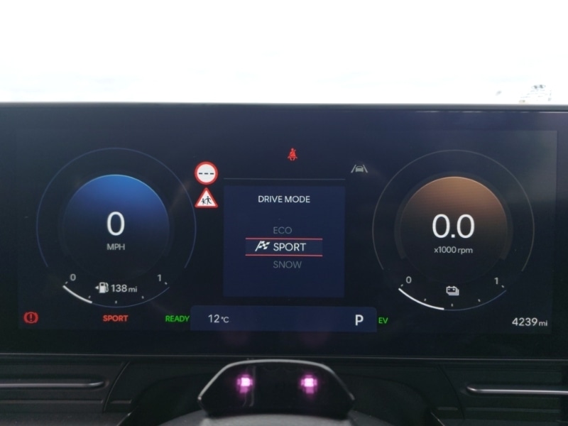 Used Hyundai KONA 2025 for sale - 77514115: Photo 15