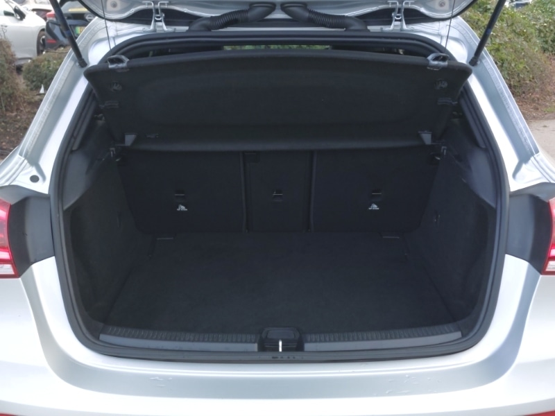 Used Mercedes-Benz A-Class 2019 for sale - 77767319: Photo 8