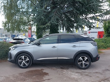 Used Peugeot 3008 2023 for sale - 75731839: Photo