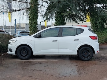Used Dacia Sandero 2023 for sale - 77908011: Photo