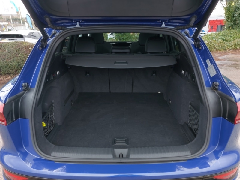 Used Audi Q6 e-tron 2024 for sale - 77852172: Photo 8