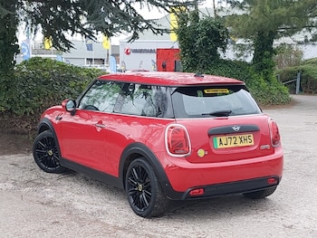Used MINI Hatch 2023 for sale - 78327306: Photo