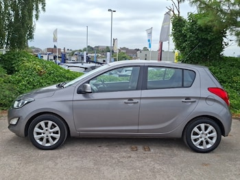 Used Hyundai i20 2014 for sale - 79286495: Photo