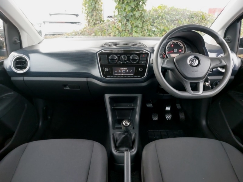 Used Volkswagen up! 2016 for sale - 77573179: Photo 2