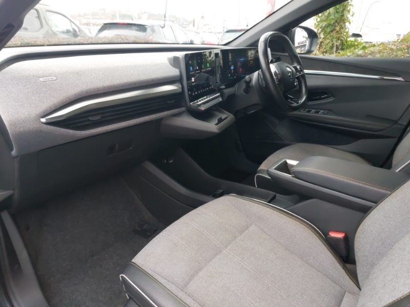 Used Renault Megane E Tech 2023 for sale - 77816571: Photo 5