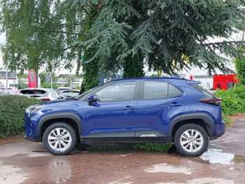 Used Toyota Yaris Cross 2022 for sale - 74928947: Photo