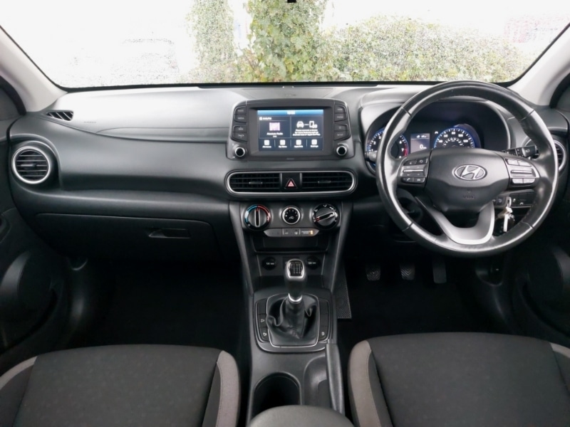 Used Hyundai KONA 2018 for sale - 77767306: Photo 2