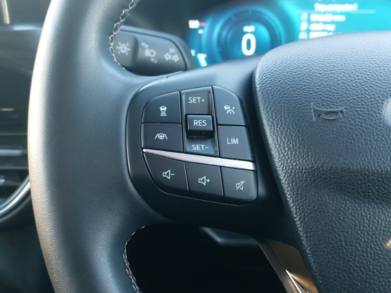 Used Ford Kuga 2022 for sale - 76695739: Photo 13