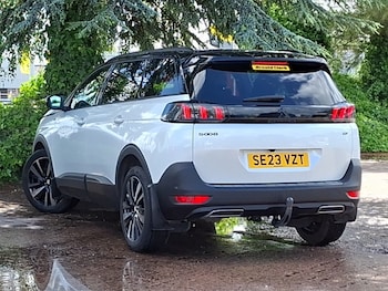 Used Peugeot 5008 2023 for sale - 78803489: Photo