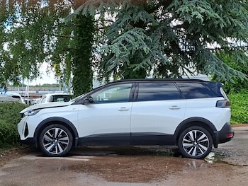 Used Peugeot 5008 2023 for sale - 78803489: Photo