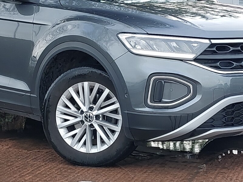 Used Volkswagen T-Roc 2022 for sale - 77337932: Photo 9