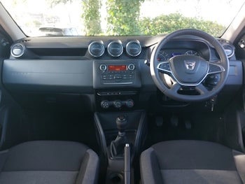 Used Dacia Duster 2022 for sale - 75921175: Photo