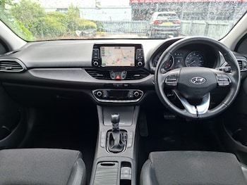 Used Hyundai i30 2018 for sale - 78848973: Photo