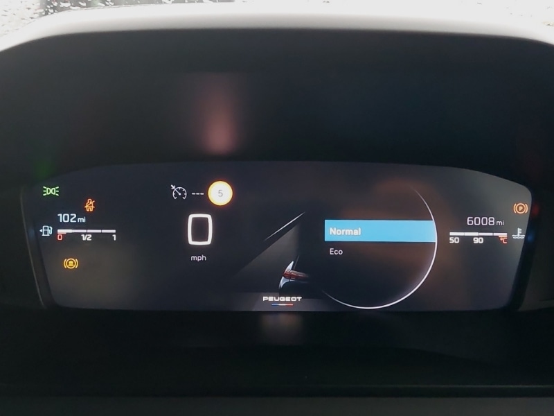 Used Peugeot 2008 2024 for sale - 76785529: Photo 15