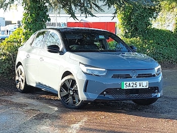 2025 - 100kW Ultimate 50kWh 5dr Auto