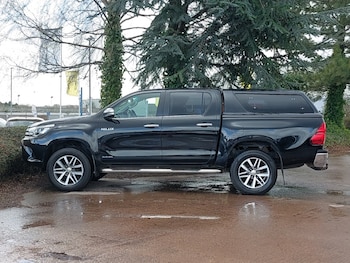 Used Toyota Hilux 2017 for sale - 78403670: Photo