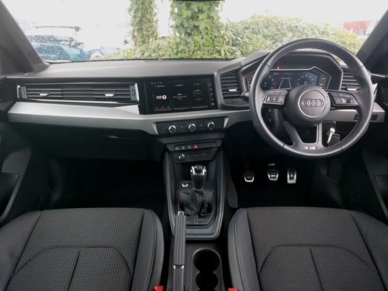 Used Audi A1 2023 for sale - 76414420: Photo 2