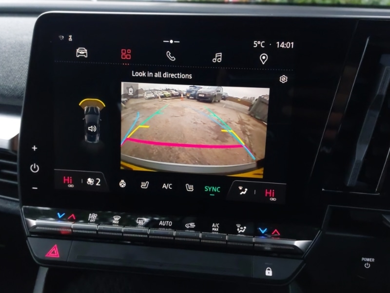 Used Renault Megane E Tech 2023 for sale - 77047199: Photo 11