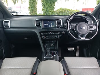 Used Kia Sportage 2018 for sale - 76369608: Photo