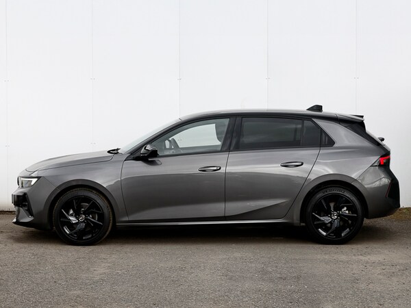 Used Vauxhall Astra 2025 for sale - 76244360: Photo 4