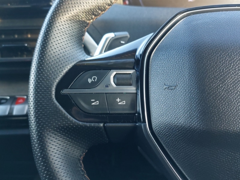 Used Peugeot 3008 2023 for sale - 76687660: Photo 13