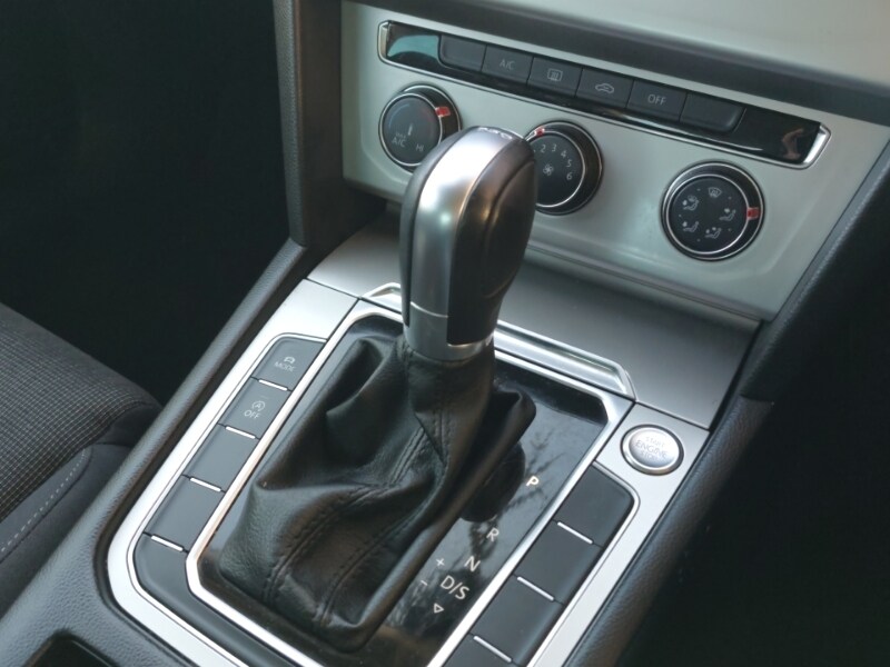 Used Volkswagen Passat 2016 for sale - 77338150: Photo 17