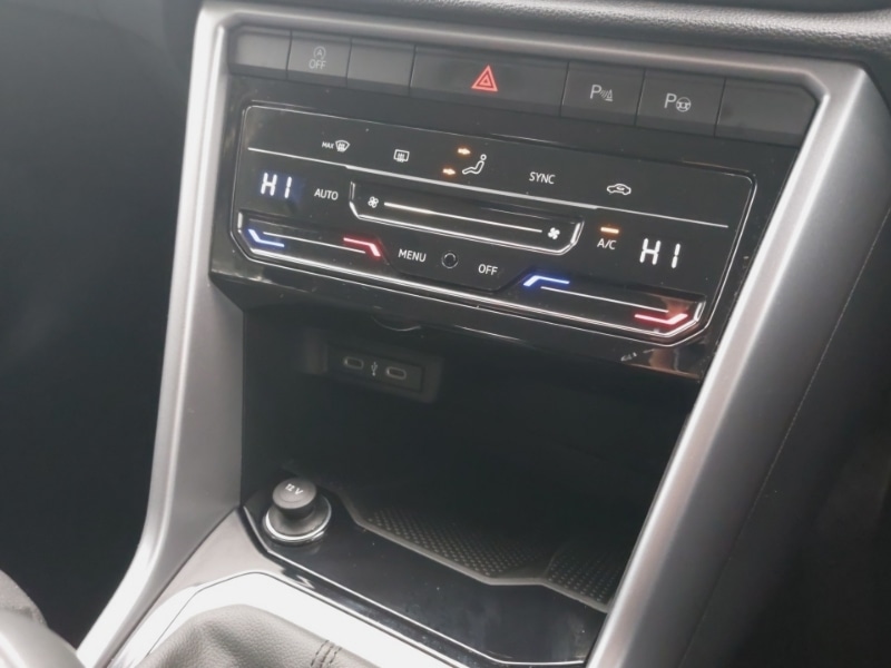 Used Volkswagen T-Roc 2025 for sale - 77418805: Photo 18