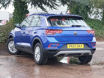 Used Volkswagen T-Roc 2025 for sale - 77418805: Photo