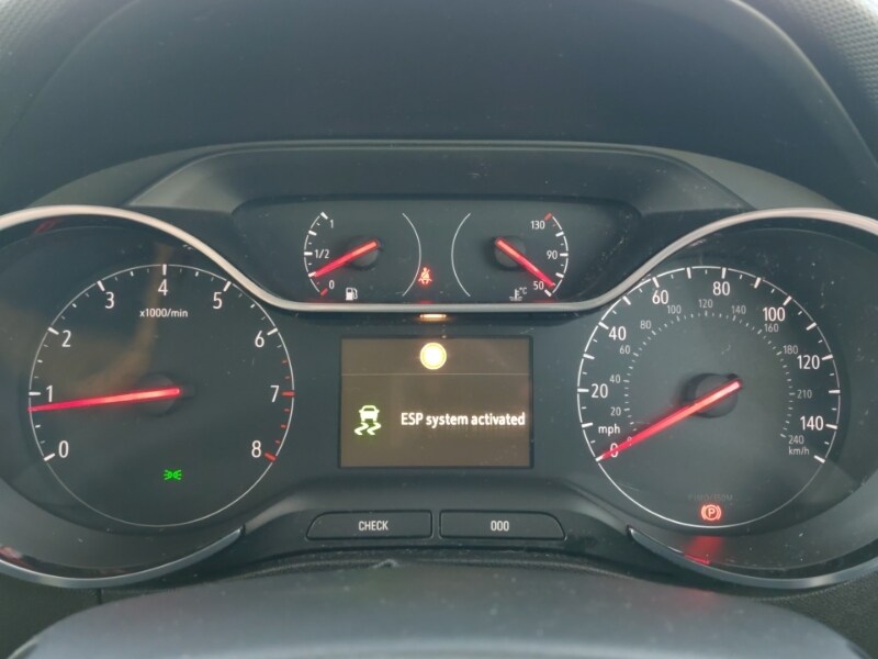 Used Vauxhall Crossland X 2018 for sale - 77189810: Photo 15