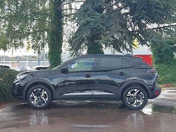 Used Peugeot 2008 2024 for sale - 75796172: Photo