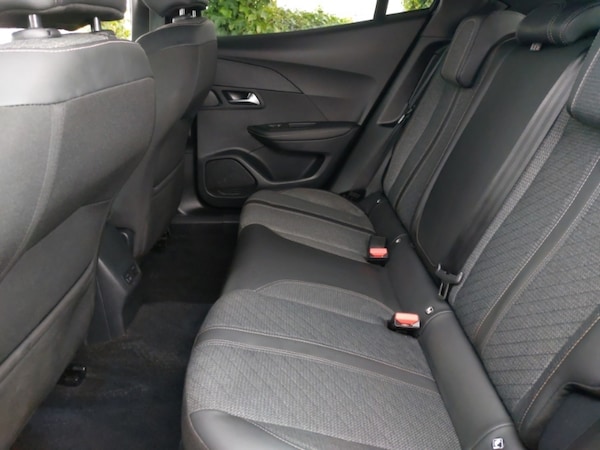 Used Peugeot 2008 2024 for sale - 76335605: Photo 6