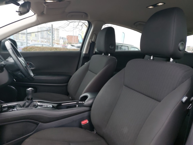 Used Honda HR-V 2018 for sale - 77623132: Photo 18