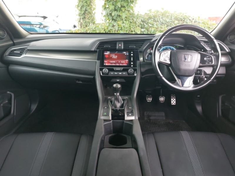 Used Honda Civic 2018 for sale - 77448684: Photo 2