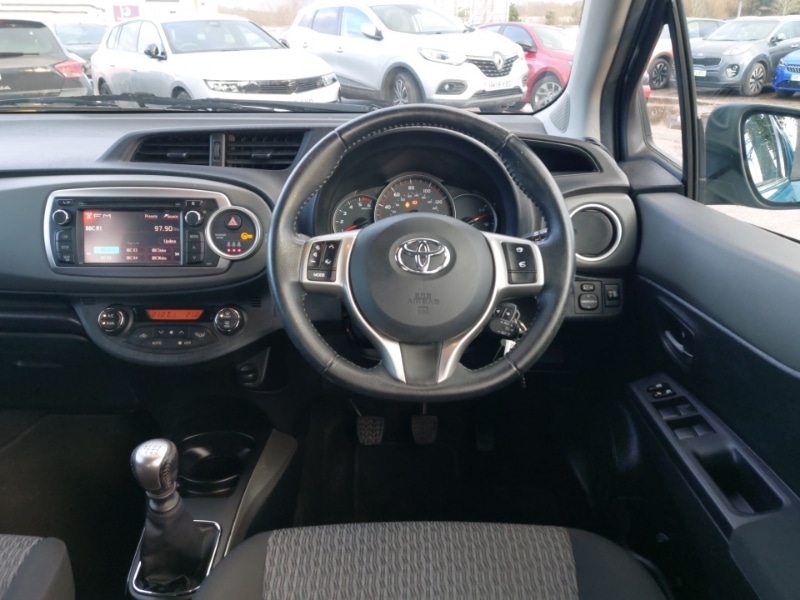 Used Toyota Yaris 2014 for sale - 77357913: Photo 12