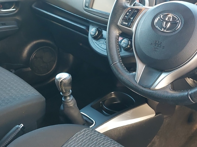 Used Toyota Yaris 2014 for sale - 77357913: Photo 19