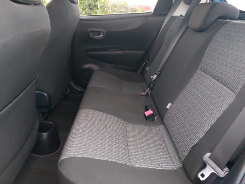 Used Toyota Yaris 2014 for sale - 77357913: Photo 6