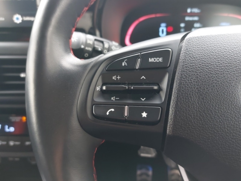 Used Hyundai i10 2023 for sale - 76450880: Photo 13