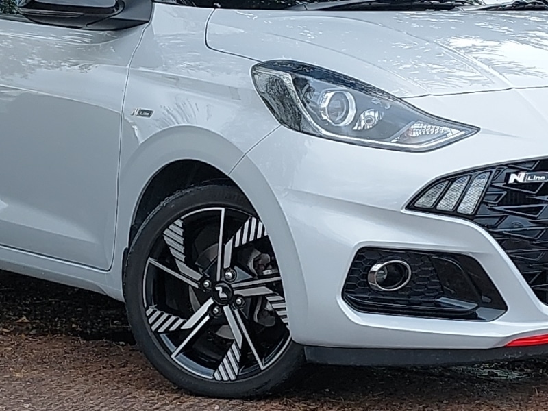 Used Hyundai i10 2023 for sale - 76450880: Photo 9