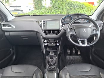 Used Peugeot 2008 2018 for sale - 79214066: Photo