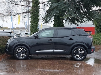 Used Peugeot 2008 2025 for sale - 76785527: Photo