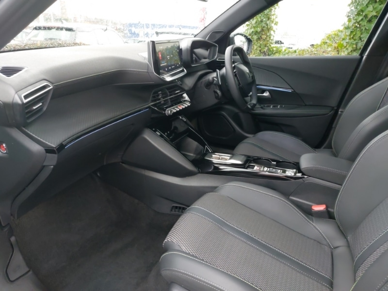 Used Peugeot 2008 2025 for sale - 76785527: Photo 5