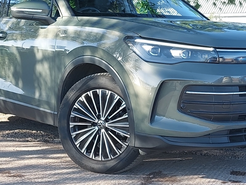 Used Volkswagen Tiguan 2024 for sale - 76183311: Photo 9